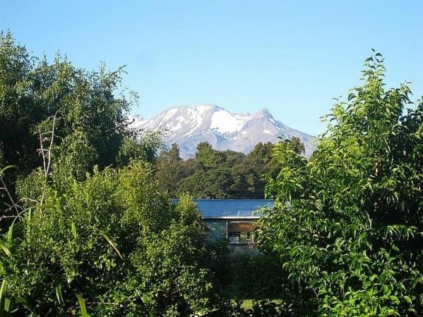 The Ski House On Miharo - Rangataua Holiday Home Ohakune Exteriör bild